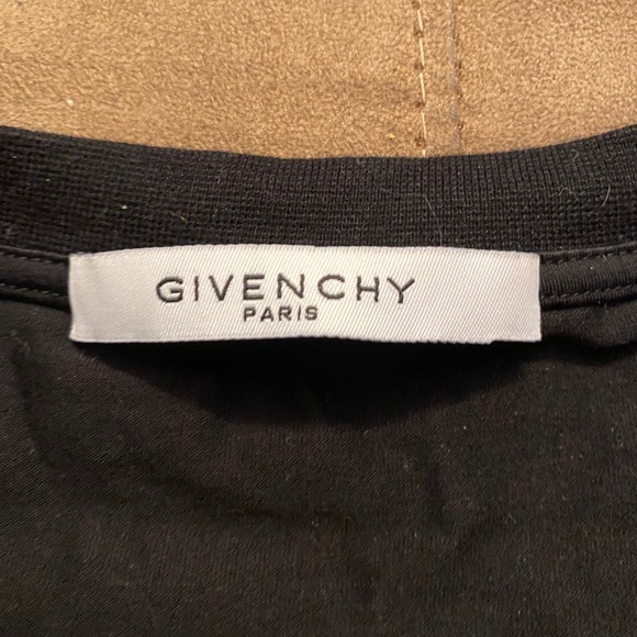 Givenchy freedom t-shirt